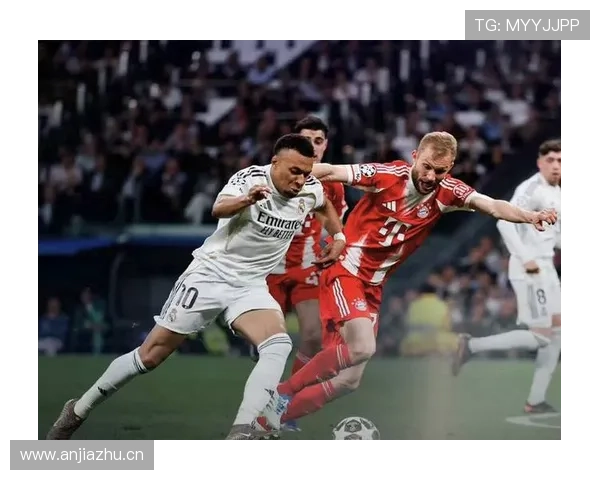 面对顶级前锋群：诺伊尔的门前统治力